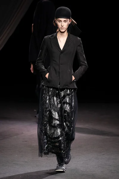 Look 33